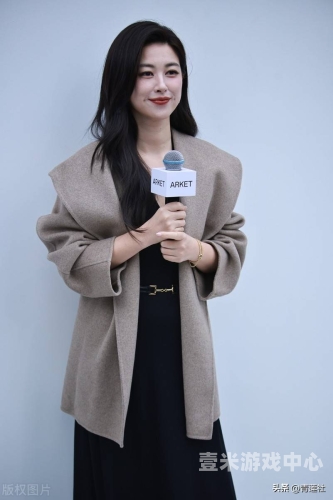 97精品人妻自在现线综合视频97精品人妻自在现线综合视频，展现人妻生活的多元魅力