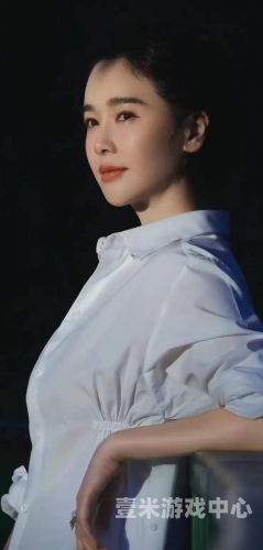 久久伊人婷婷久久伊人婷婷，从古典美人到现代女性的蜕变之路
