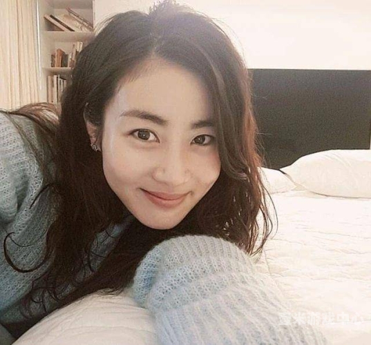 解析人人妻人人澡人人爽一区现象背后的社会心理与文化影响