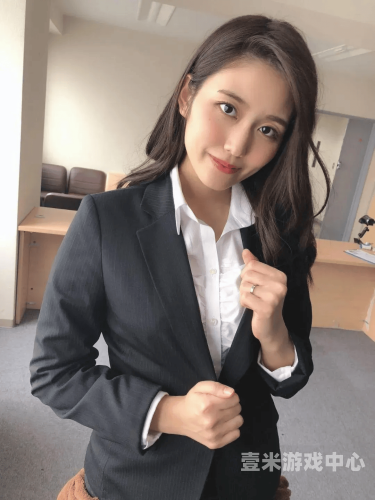 精品熟女久久少妇aⅴ免费狠狠精品熟女与久久少妇，aⅴ免费狠狠诱惑的深度角色设定