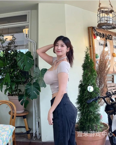 爆乳少妇无码免费视频，网络热议的隐私话题